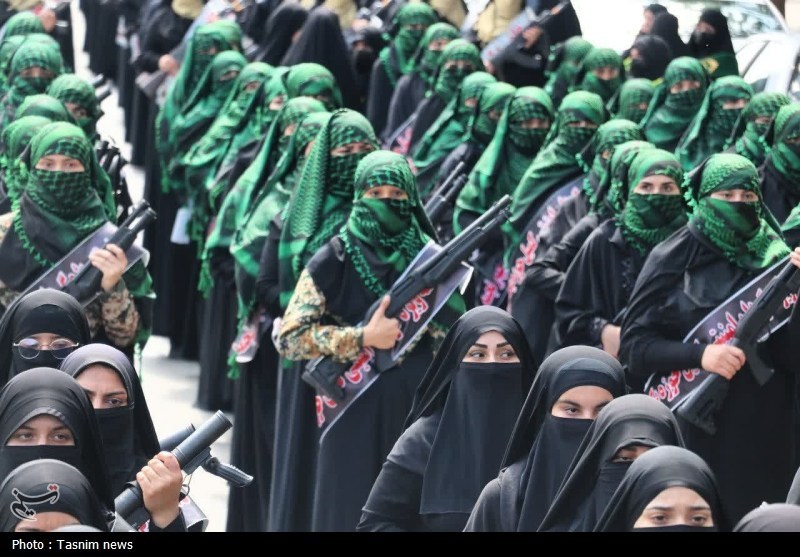 مشهد مقدس , اخبار مشهد , بسیج سازندگی , بسیج دانشجویی , بسیج اساتید , بسیج هنرمندان , خراسان رضوی , رژه , سپاه پاسداران انقلاب اسلامی , جنگ آمریکا و رژیم صهیونیستی علیه ایران , زنان , 