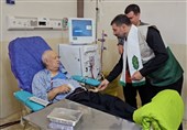 عیادت خادمیاران رضوی از بیماران بیمارستان شهید مفتح ورامین