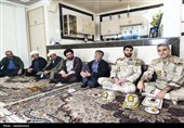 دیدار با خانواده شهید مرزبان در سنندج