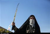 اجتماع الفتیات الایرانیات فی اصفهان ضمن حملة " فداء لایران"