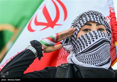 هم آوایی دختران نصف جهان