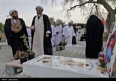 حضور 30 عالم اهل سنت و تشییع قشم در مزار گلزار شهدا و دبستان شجره طیبه میناب