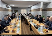 افتتاح ساختمان جدید گمرک قشم با حضور معاون وزیر اقتصاد در سایه جنگ تحمیلی