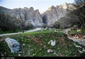 گردشگران در منطقه حفاظت شده چالابه - کرمانشاه