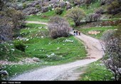 گردشگران در منطقه حفاظت شده چالابه - کرمانشاه