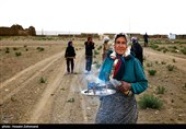 آبرسانی به روستای تشنه عبدالملکی به همت گروه جهادی شهدا