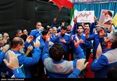 ادای احترام جامعه کارگری به رهبر شهید انقلاب