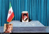 ادای احترام جامعه کارگری به رهبر شهید انقلاب