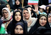 ادای احترام جامعه کارگری به رهبر شهید انقلاب