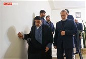 العراقیون یستذکرون الشهید لاریجانی.. تفاعل واسع یعکس عمق العلاقة مع إیران