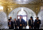 Послы посещают пострадавшие районы Тегерана