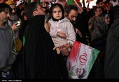 هیجان و غرور شبانه در خیابان‌های کرج