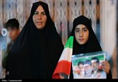 تصویری از وحدت مردم کهگیلویه در پنجاه‌وهفتمین تجمع شبانه