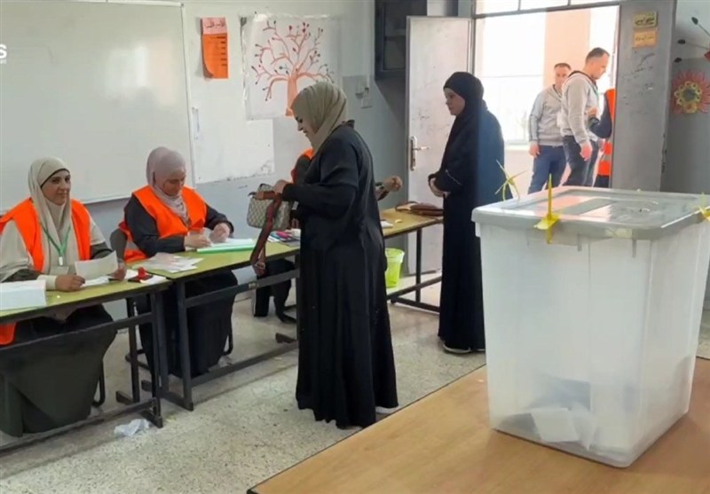 انتخابات المجالس المحلية الفلسطينية؛ سنجل تزرع وتنتخب