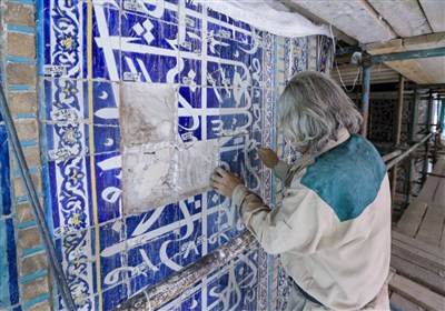 ایوان هفت رنگ
