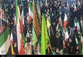 پرچم رضوی بر فراز کهگیلویه؛ باران و اشک شوق مردم
