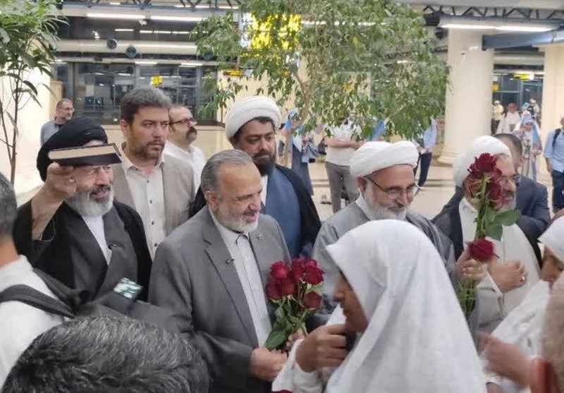 مدینه , مکه , خراسان رضوی , اخبار استان خراسان رضوی , فرودگاه شهید هاشمی‌نژاد , مشهد مقدس , اخبار مشهد , زائران , زائر رضوی , 