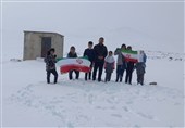 از کلاس در طبیعت تا جهاد معلمی؛ روایت معلم دهه هفتادی از عشق به تعلیم