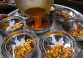 نذر بزرگ کرمانی‌ها در جوار حرم مطهر رضوی؛ طبخ 20 هزار پرس آبگوشت حسینی