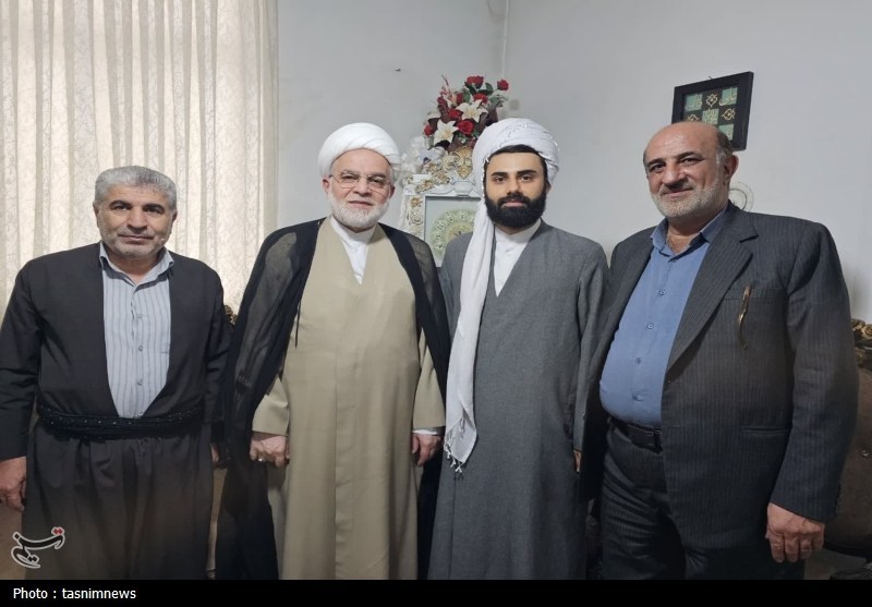 اخبار سنندج , اخبار استان کردستان , رئیس دفتر مقام معظم رهبری , پایگاه اطلاع‌رسانی دفتر مقام معظم رهبری , رهبر انقلاب , 
