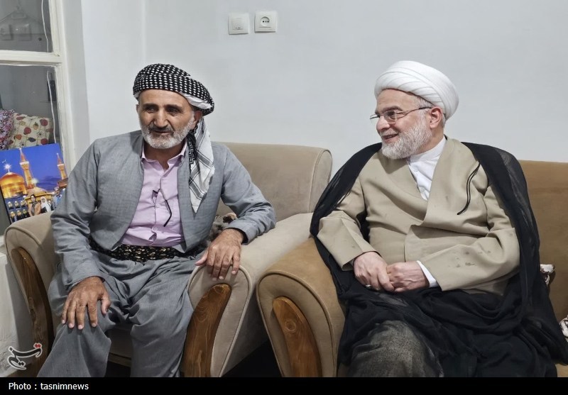اخبار سنندج , اخبار استان کردستان , رئیس دفتر مقام معظم رهبری , پایگاه اطلاع‌رسانی دفتر مقام معظم رهبری , رهبر انقلاب , 