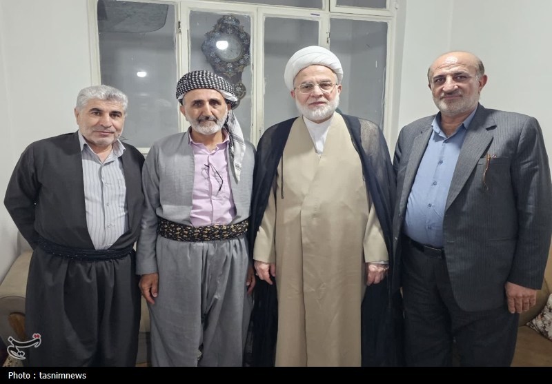 اخبار سنندج , اخبار استان کردستان , رئیس دفتر مقام معظم رهبری , پایگاه اطلاع‌رسانی دفتر مقام معظم رهبری , رهبر انقلاب , 