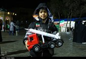 حضور  کودکان در اجتماع حمایت از رهبری و نیروهای مسلح - زنجان