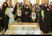 کاروان زیر سایه خورشید در کیش