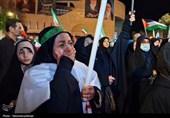 پنجاه و نهمین شب حماسه‌آفرینی مردم در حسینیه ایران در میدان شهدای اراک