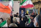 پنجاه و نهمین شب حماسه‌آفرینی مردم در حسینیه ایران در میدان شهدای اراک