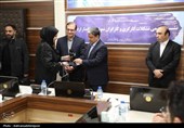 حضور استاندار اردبیل در جمع کارگران به مناسبت هفته کار و کارگر
