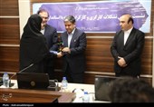 حضور استاندار اردبیل در جمع کارگران به مناسبت هفته کار و کارگر