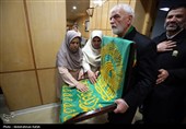 حضور خادمان حرم رضوی در بیمارستان بعثت همدان