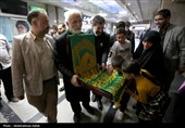 حضور خادمان حرم رضوی در بیمارستان بعثت همدان