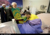 حضور خادمان حرم رضوی در بیمارستان بعثت همدان