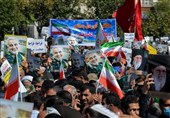 طنین یا رضا در قلب اصفهان/خادمیاران با عهد جان‌فدایی به میدان آمد