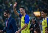 پاسخ رونالدو به شعار هواداران الاهلی: من پنج لیگ قهرمانان دارم + عکس