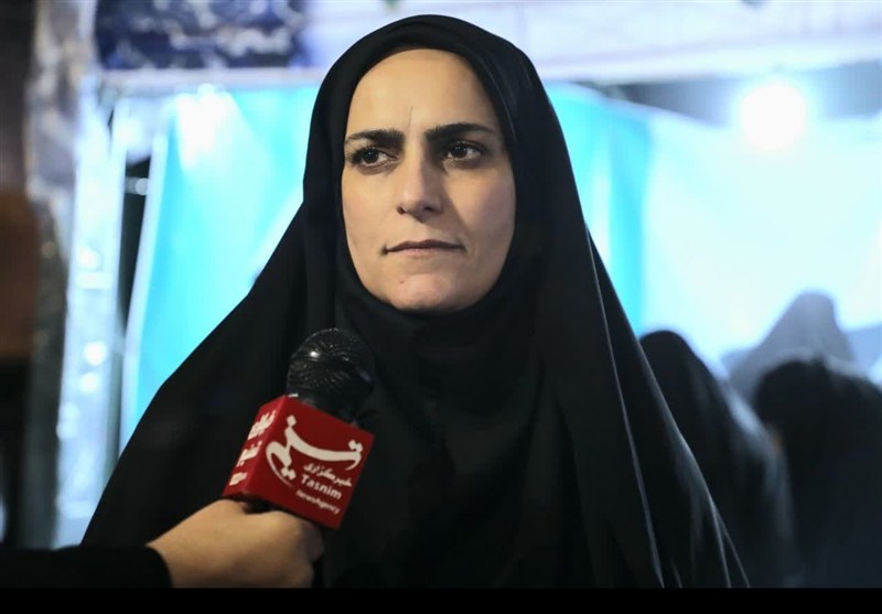 راه‌اندازی پاتوق‌های گفتگوی شبانه و سفره صلوات برای بانوان در موکب‌های