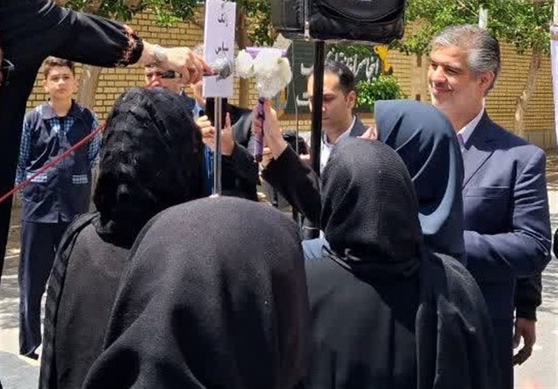 اخبار اراک , معلم ,