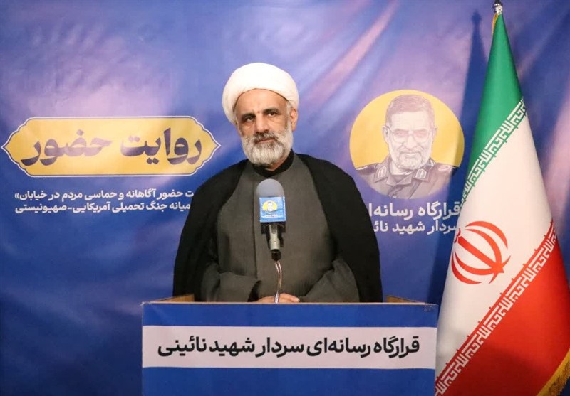راه نجات جامعه، همان مسیر ولایت و شهید مطهری است