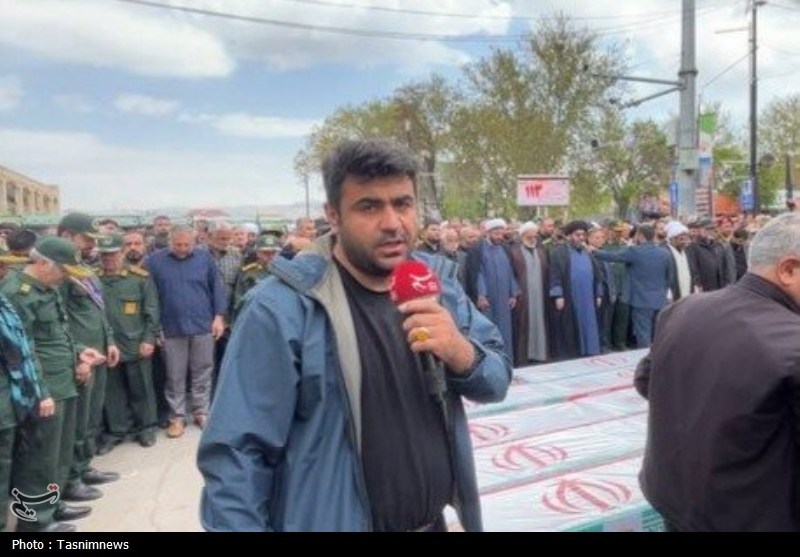تشییع باشکوه 14 شهید سپاه و بسیج زنجان