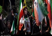 موج حضور مردم انقلابی اراک در حسینیه ایران