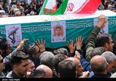 آیین تشییع پیکر شهدای گردان تخریب در زنجان