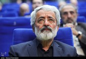  عباس سلیمی نمین در آیین رونمایی از کتاب (شاهی که آخر شد)