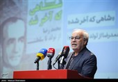 رضا پورحسین در آیین رونمایی از کتاب (شاهی که آخر شد)