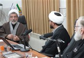 بررسی ماهیت و کارکرد «اصل تناقض»