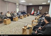 نشست کارمندان دانشگاه با استاد اخلاق کردستان