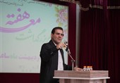 معلمان نقش مهمی در امیدآفرینی و آگاهی‌بخشی به نسل جوان دارند