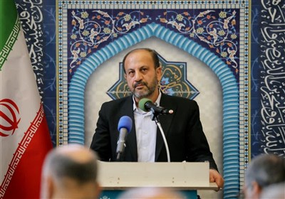 دولت اصلاح رتبه‌بندی و فوق‌العاده خاص معلمان را اجرا کند