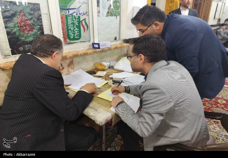 جشن گلریزان سرعین با حضور گسترده خیرین برگزار شد